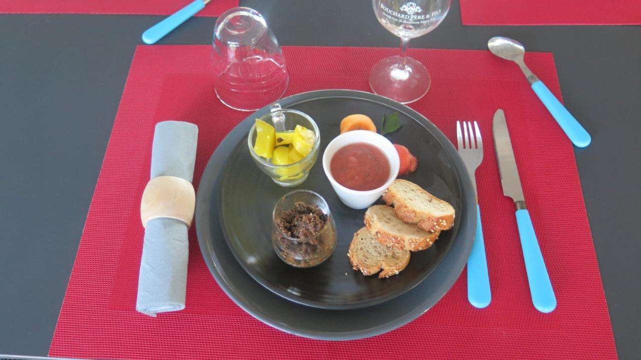 La Ferme De Pomereix Le Dorat Eksteriør bilde